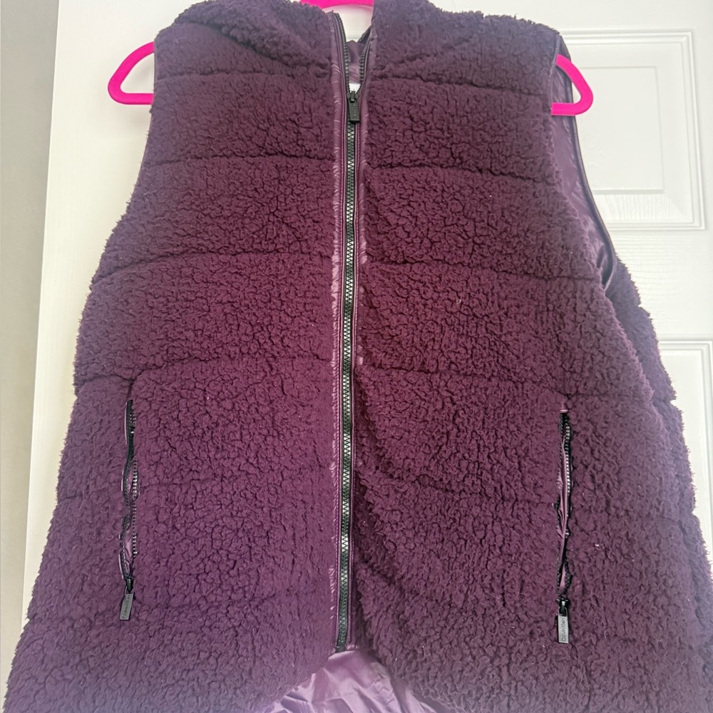 Women’s Calvin Klein Hooded Fleece Vest